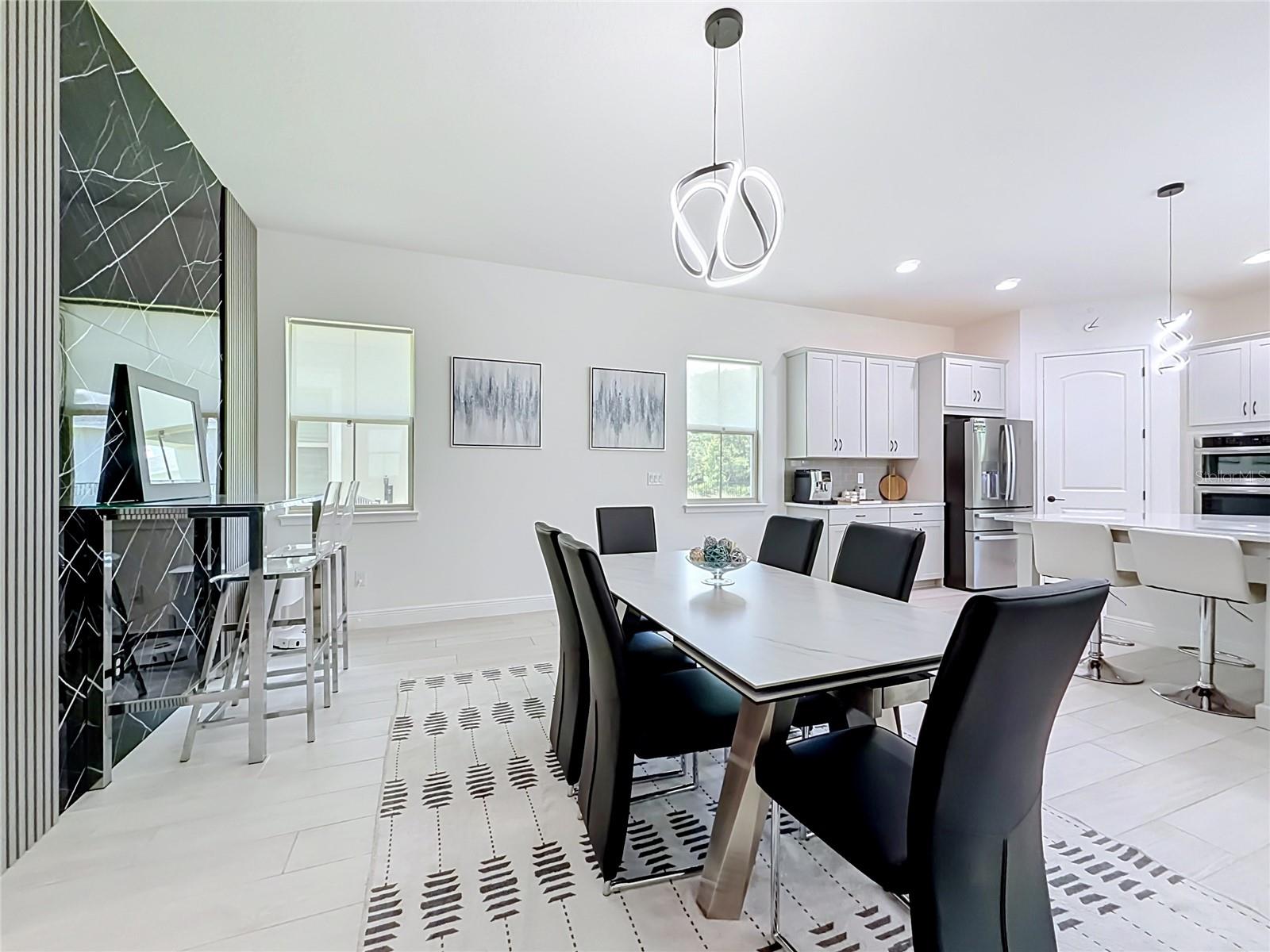 TWIN LAKES PH 8 - Residential Lease