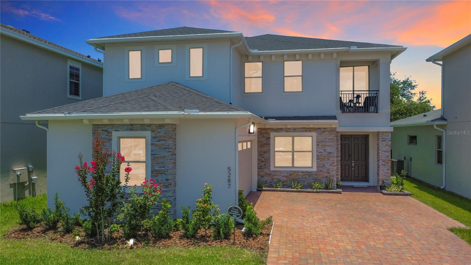 TWIN LAKES PH 8 - Residential Lease