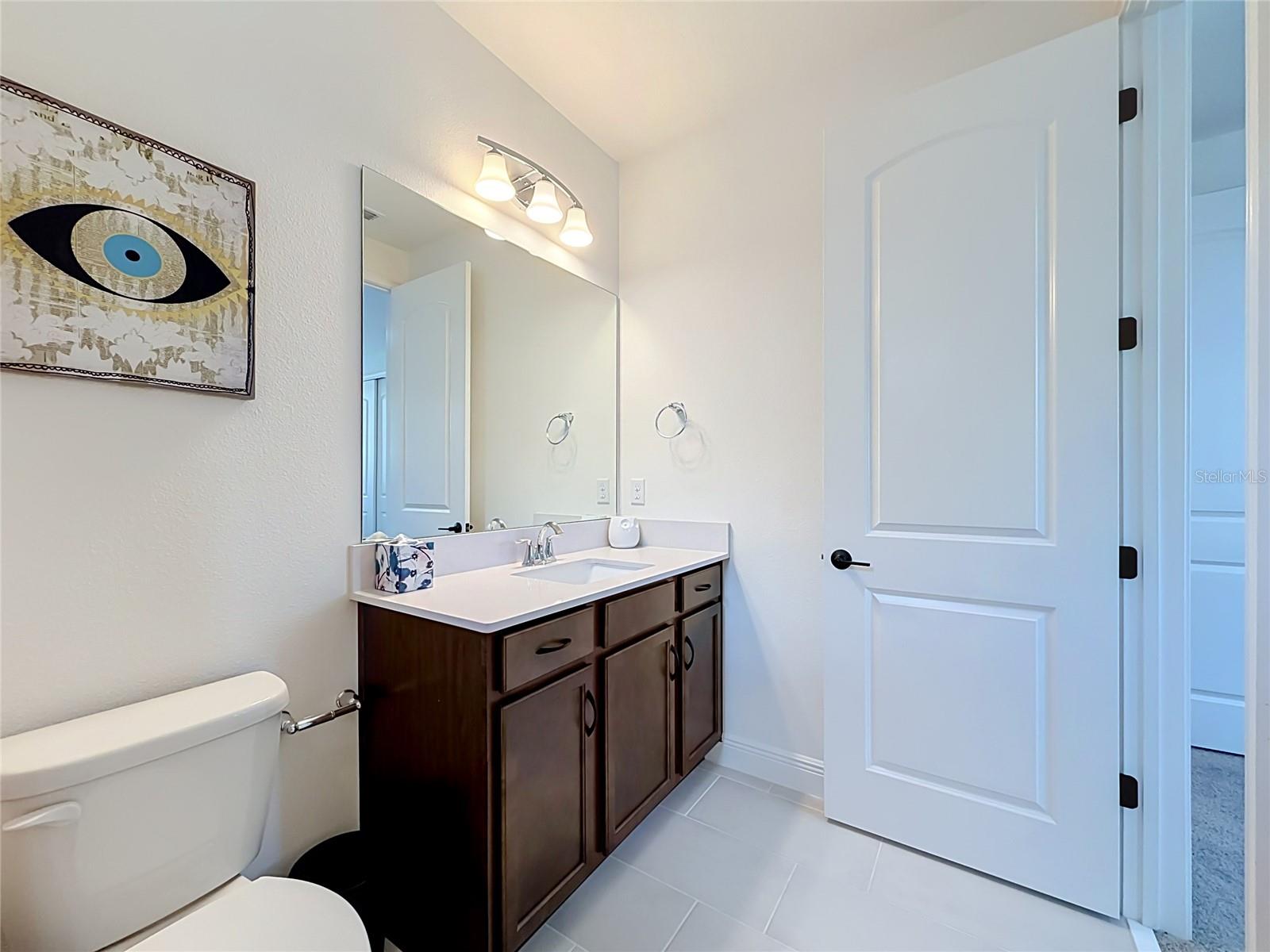 TWIN LAKES PH 8 - Residential Lease