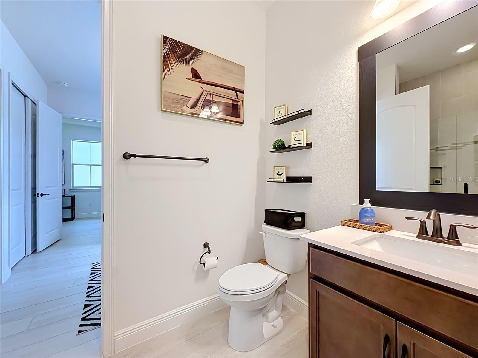 TWIN LAKES PH 8 - Residential Lease