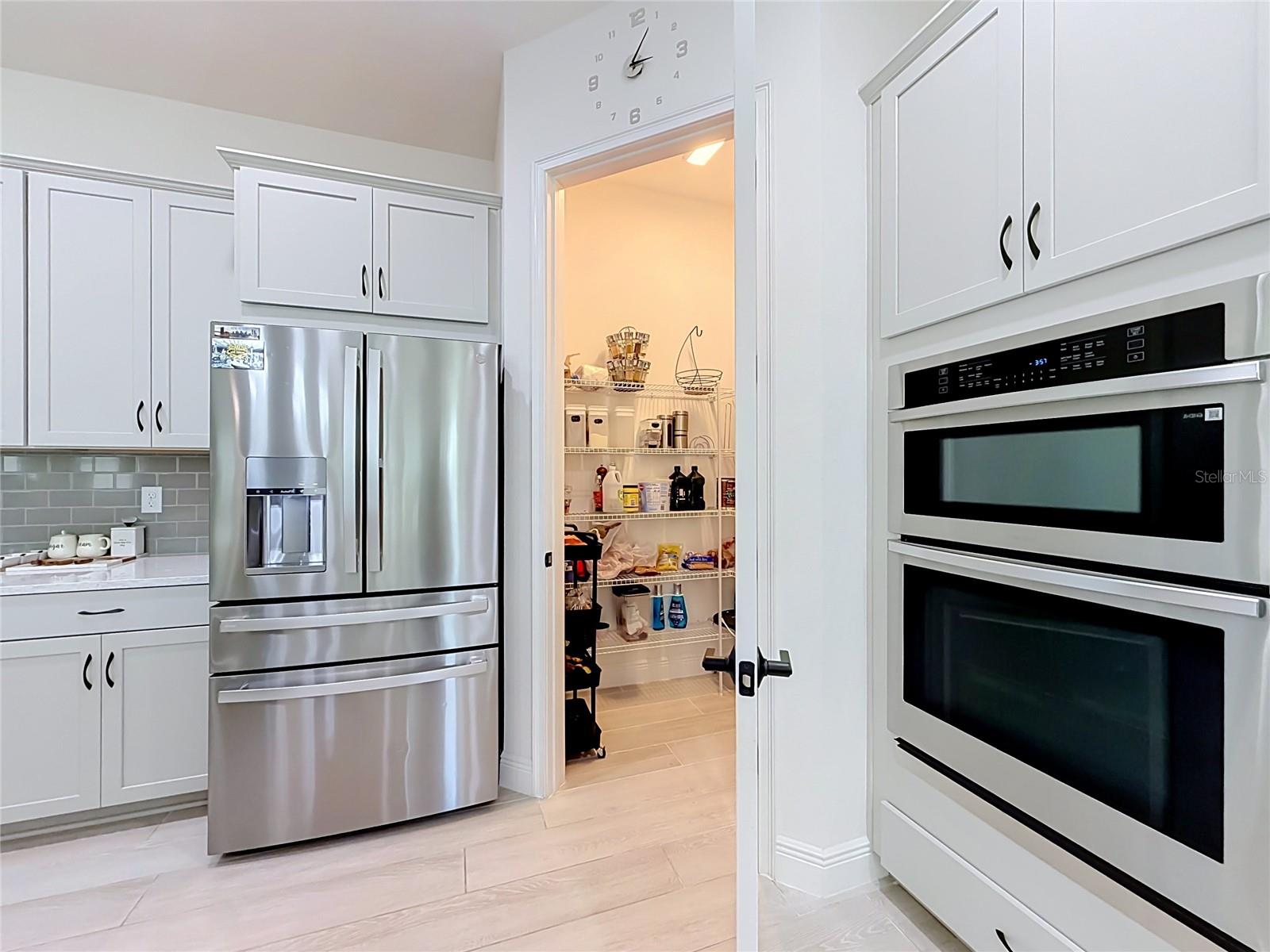 TWIN LAKES PH 8 - Residential Lease