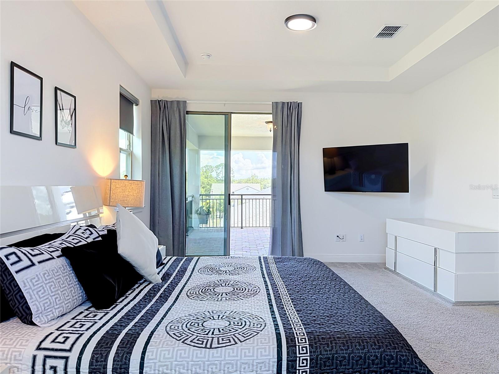 TWIN LAKES PH 8 - Residential Lease
