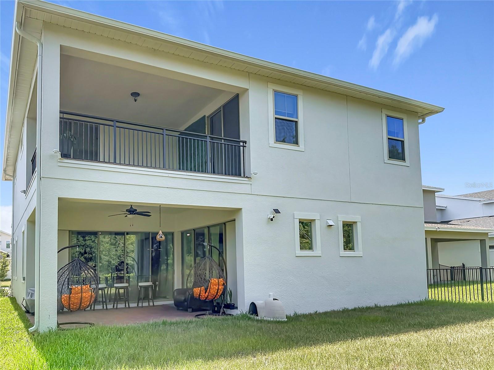 TWIN LAKES PH 8 - Residential Lease