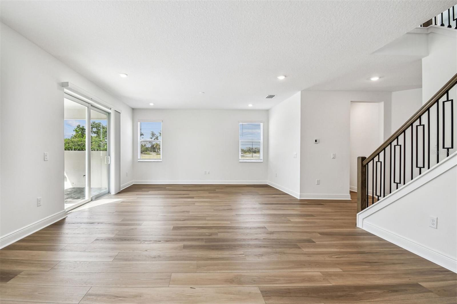 HAWKSTONE - Residential
