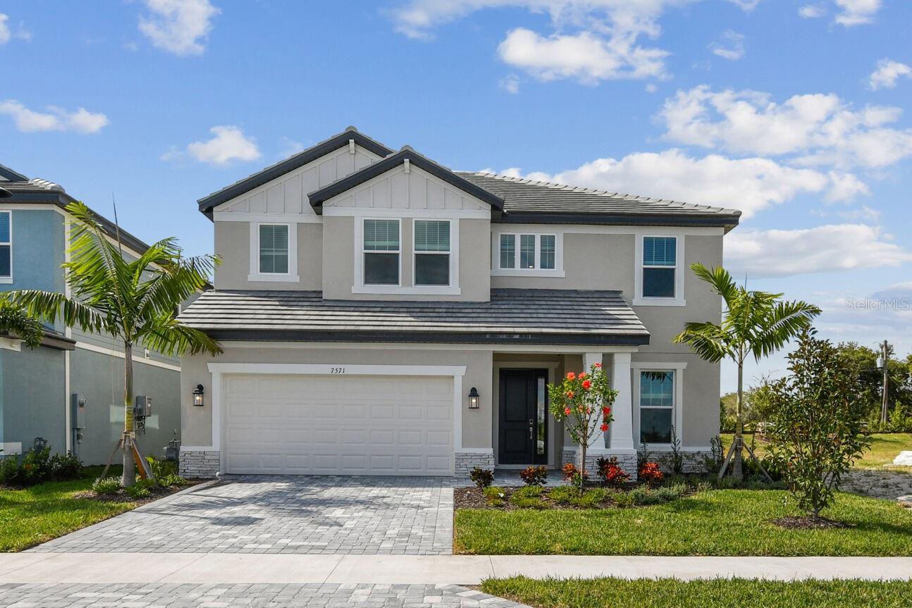 HAWKSTONE - Residential