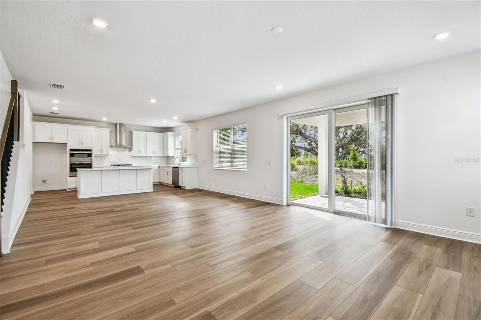 HAWKSTONE - Residential