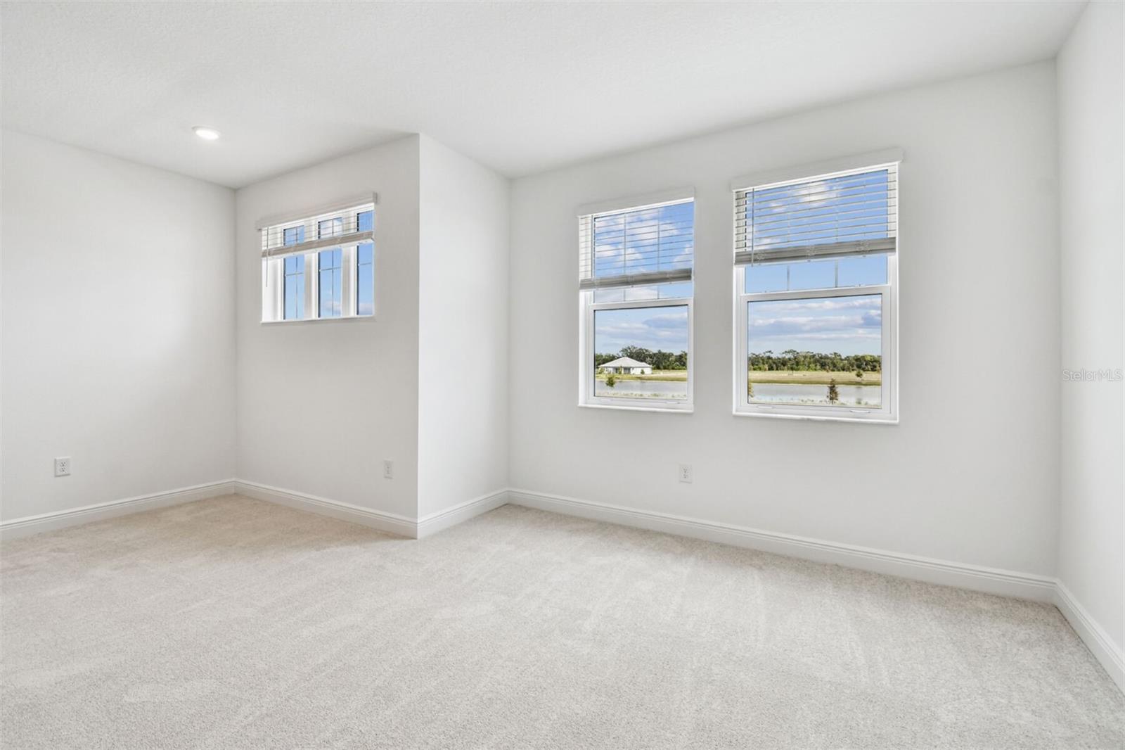 HAWKSTONE - Residential