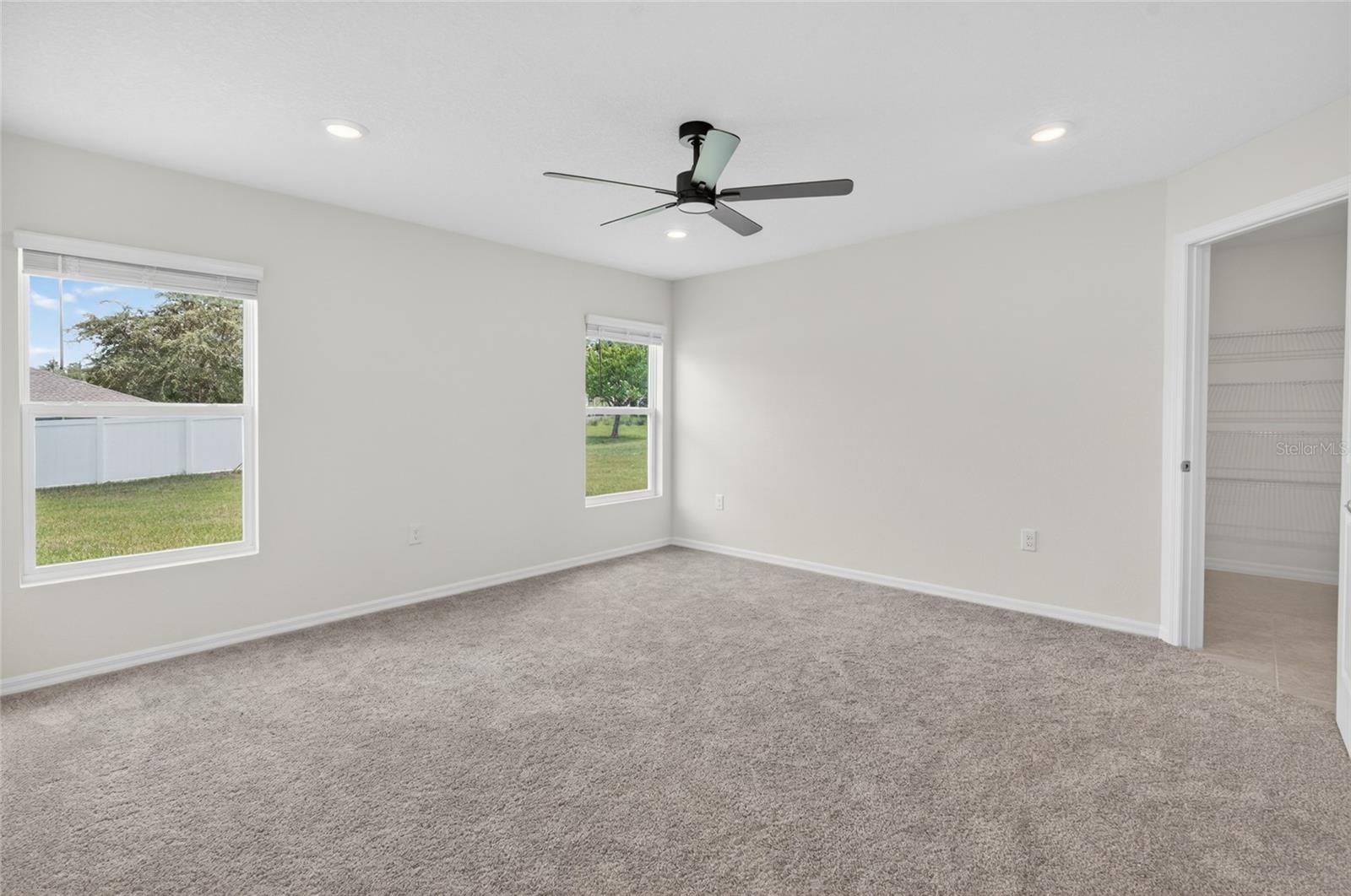 MARION OAKS UNIT 4 - Residential Lease