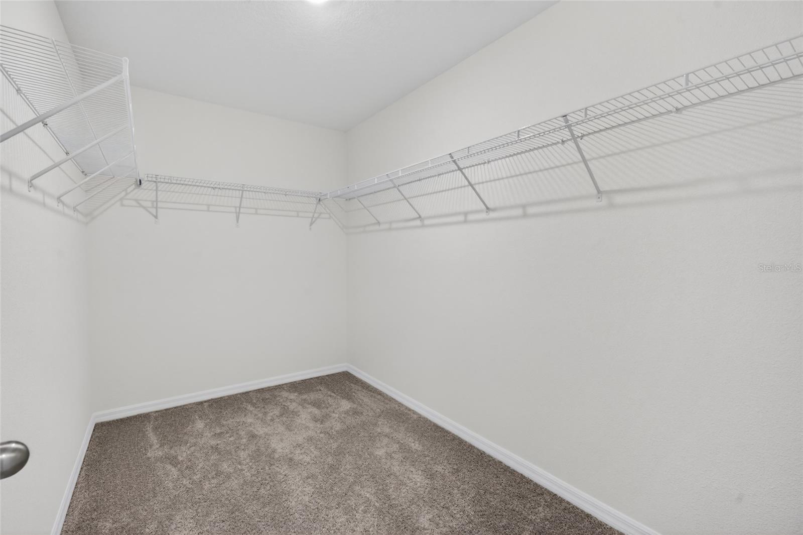 MARION OAKS UNIT 4 - Residential Lease