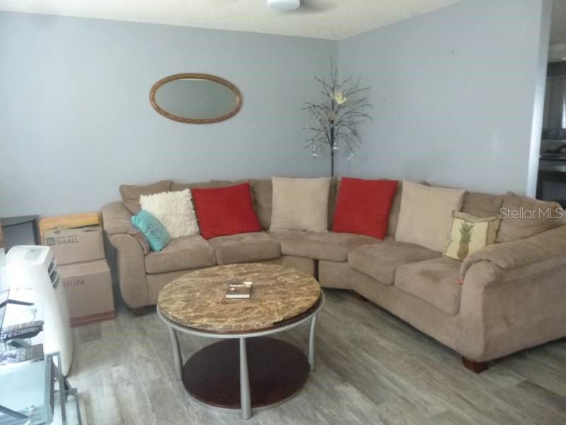 SUN RAY HOMES - Residential