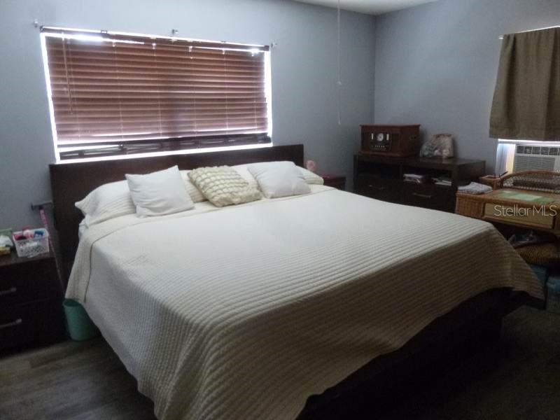 SUN RAY HOMES - Residential