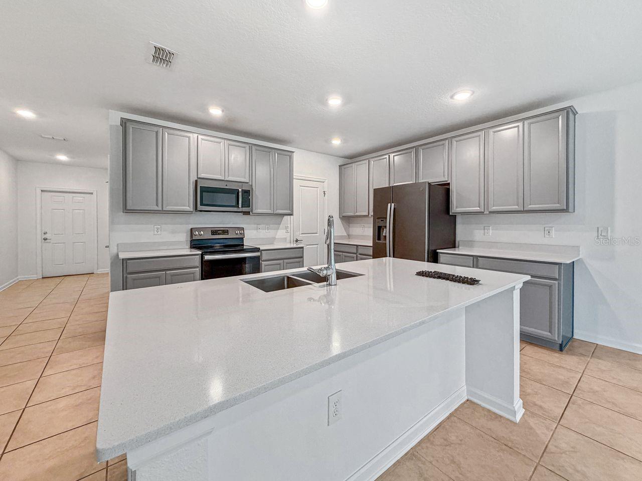 GREATER LAKES PH 4 - Residential