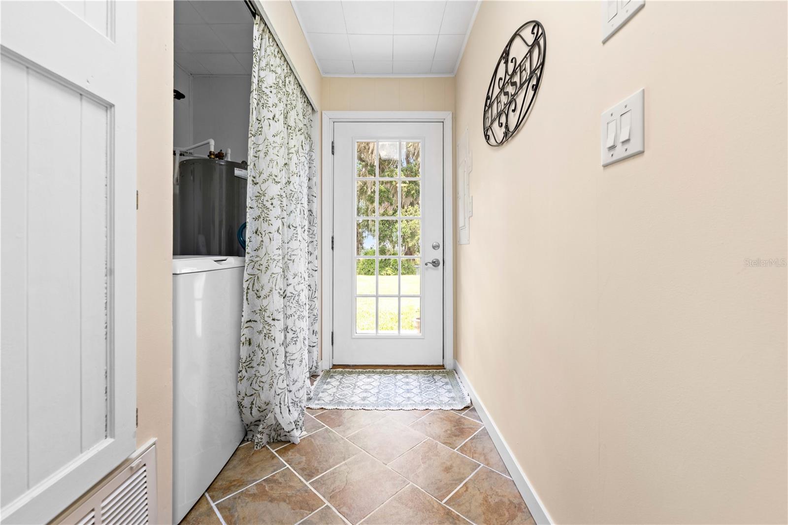 ACREAGE - Residential