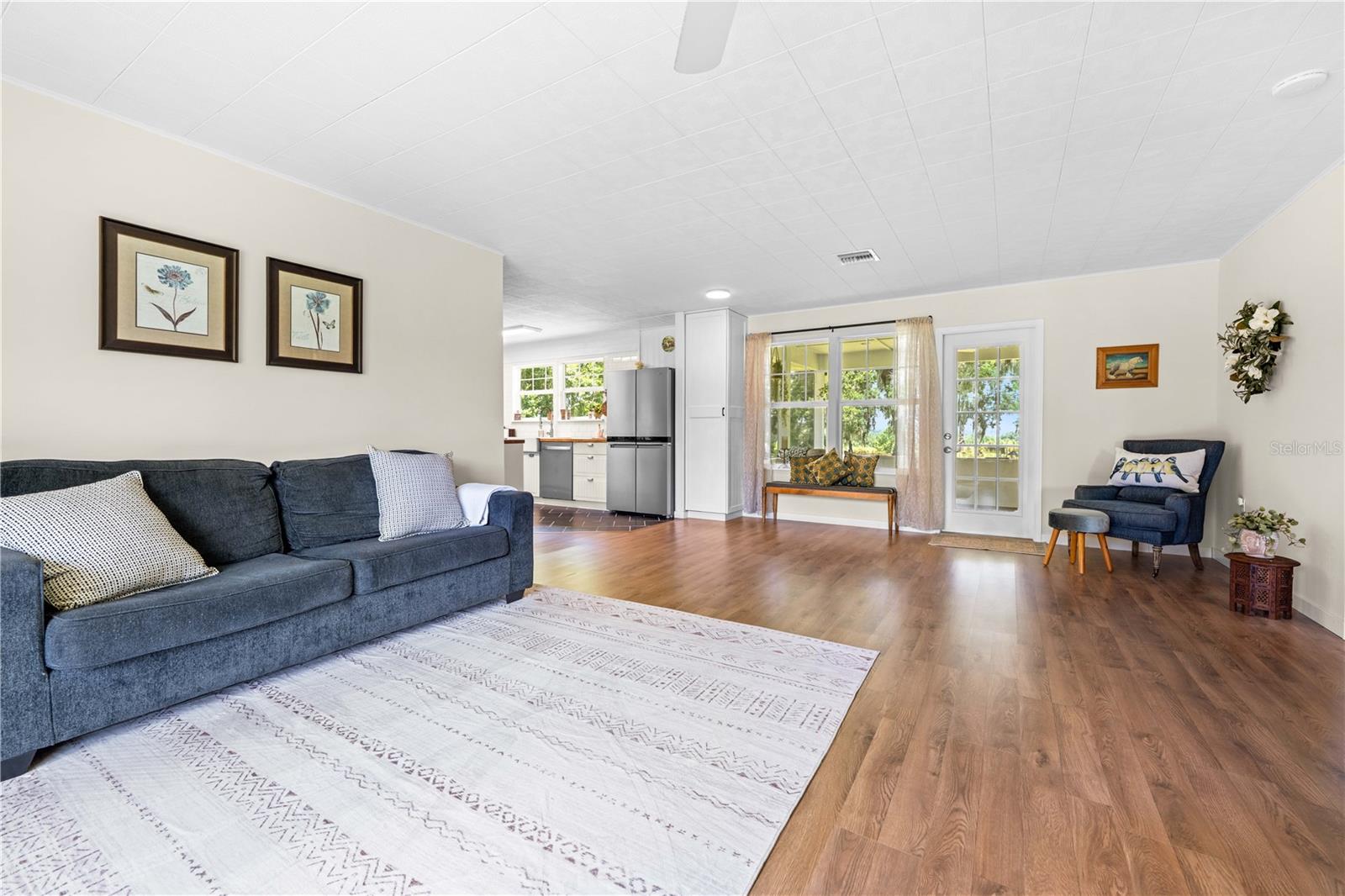 ACREAGE - Residential