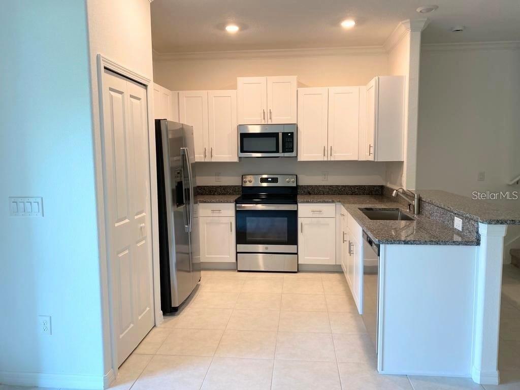 ANGELINE PH 3A - Residential Lease