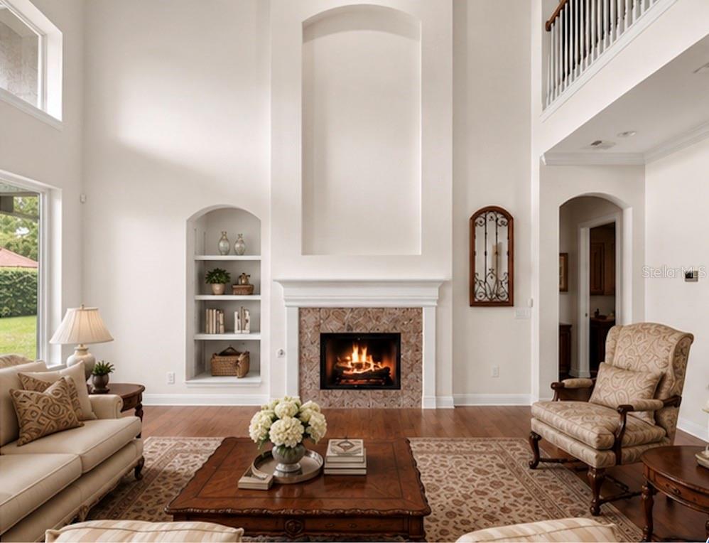 HEATHROW COUNTRY ESTATE - Residential