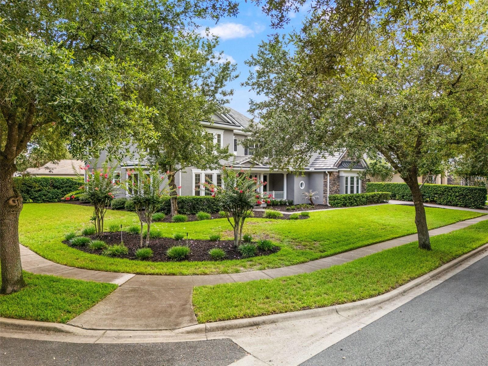 HEATHROW COUNTRY ESTATE - Residential