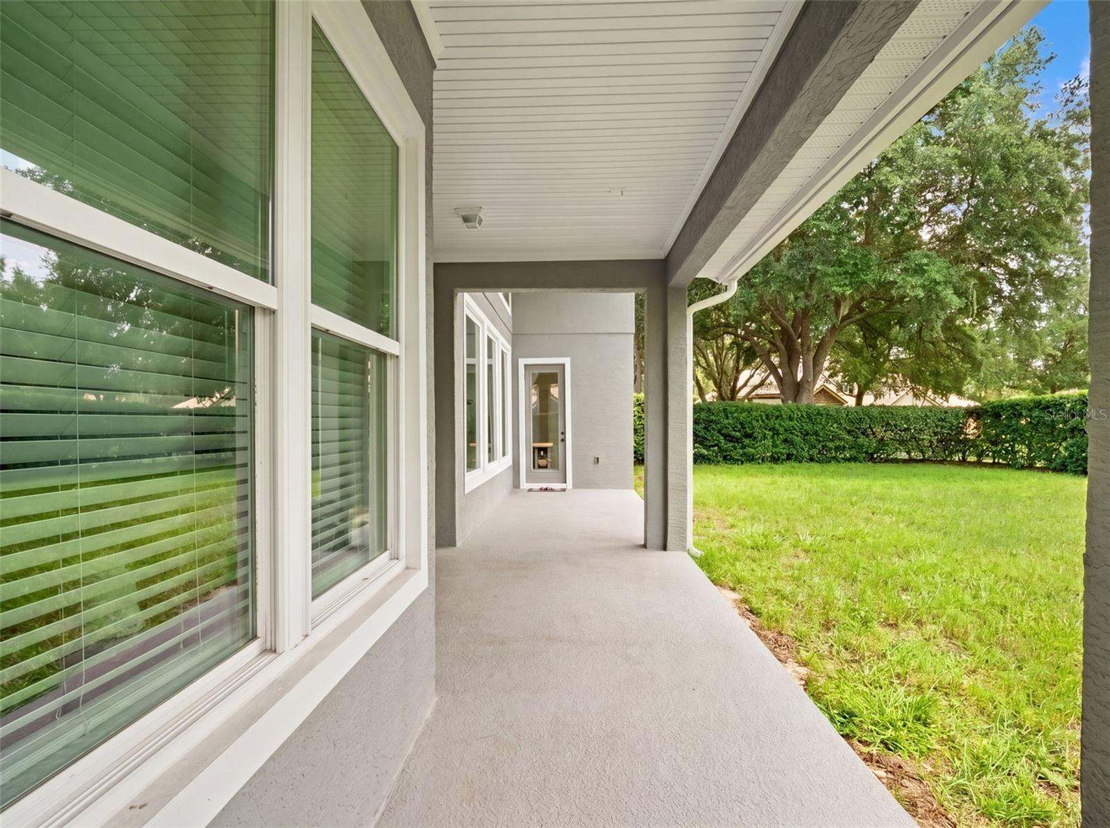 HEATHROW COUNTRY ESTATE - Residential