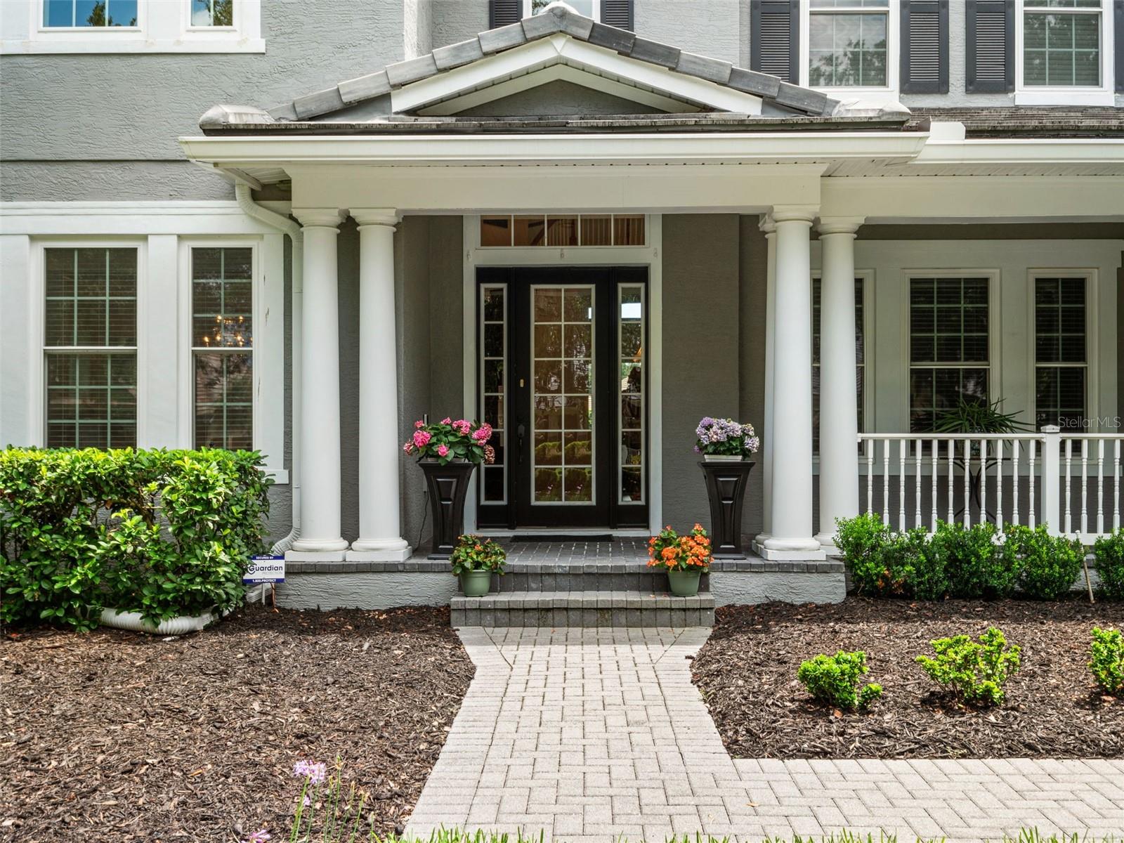HEATHROW COUNTRY ESTATE - Residential