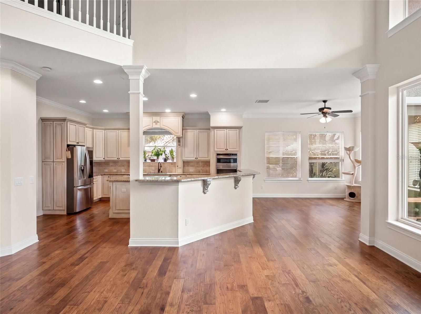 HEATHROW COUNTRY ESTATE - Residential