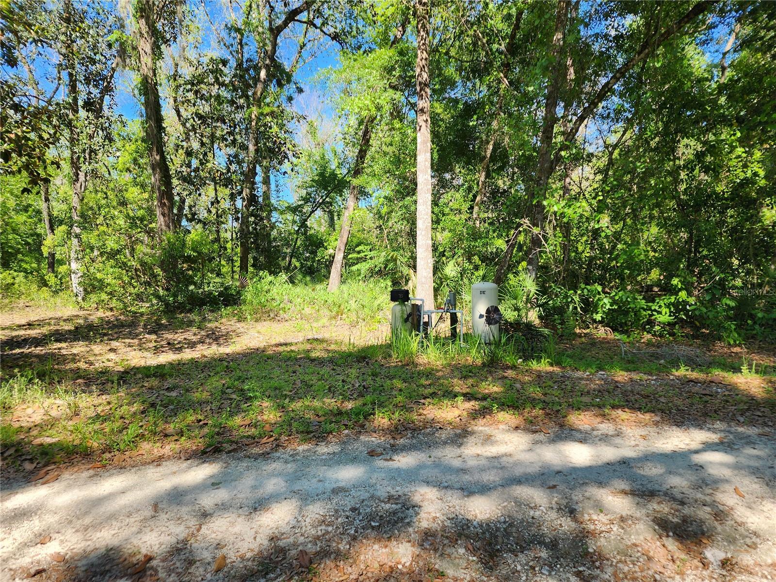 LAKE ESTATES/COLONY ESTATES/GROVEWOOD - Residential