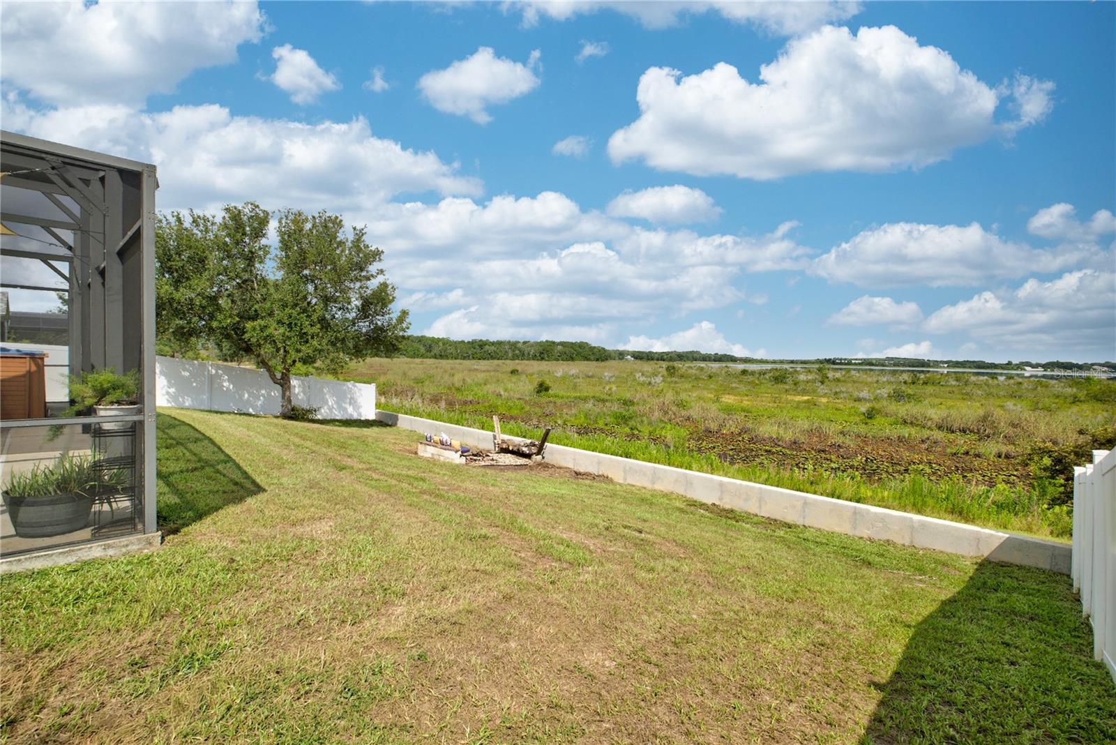 EAGLE POINTE PH I - Residential