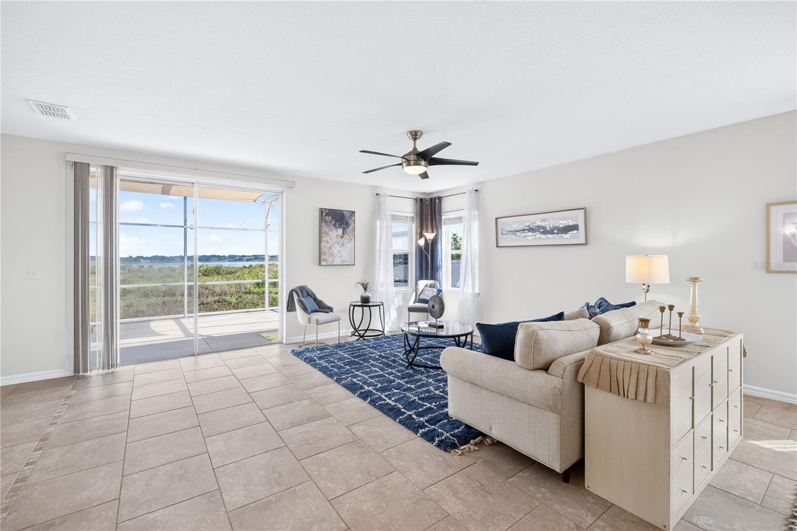 EAGLE POINTE PH I - Residential