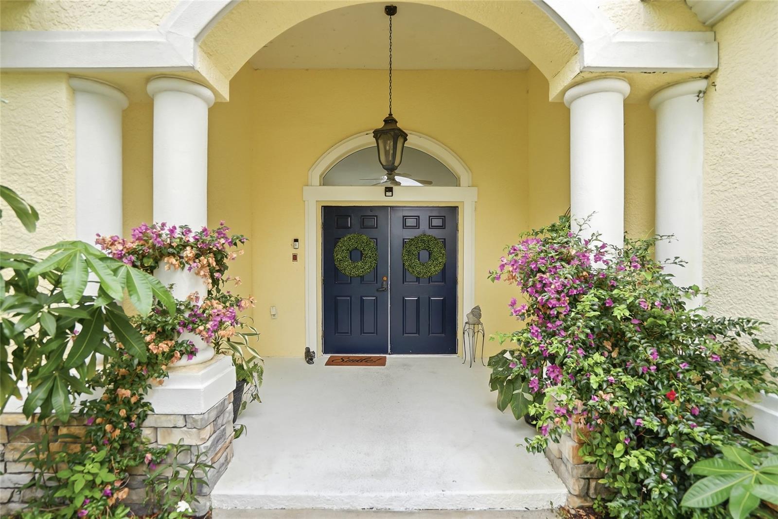 LINCOLNWOOD ESTATES - Residential