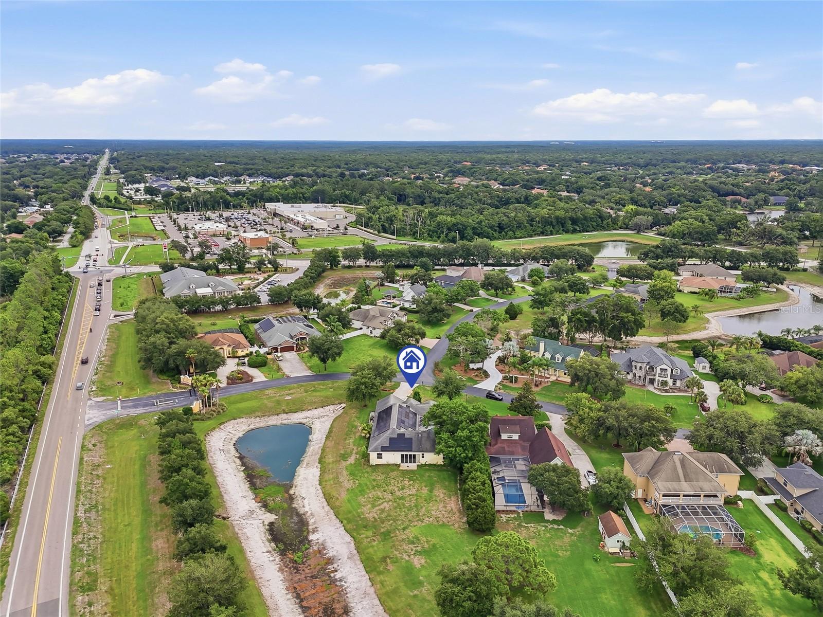 LINCOLNWOOD ESTATES - Residential