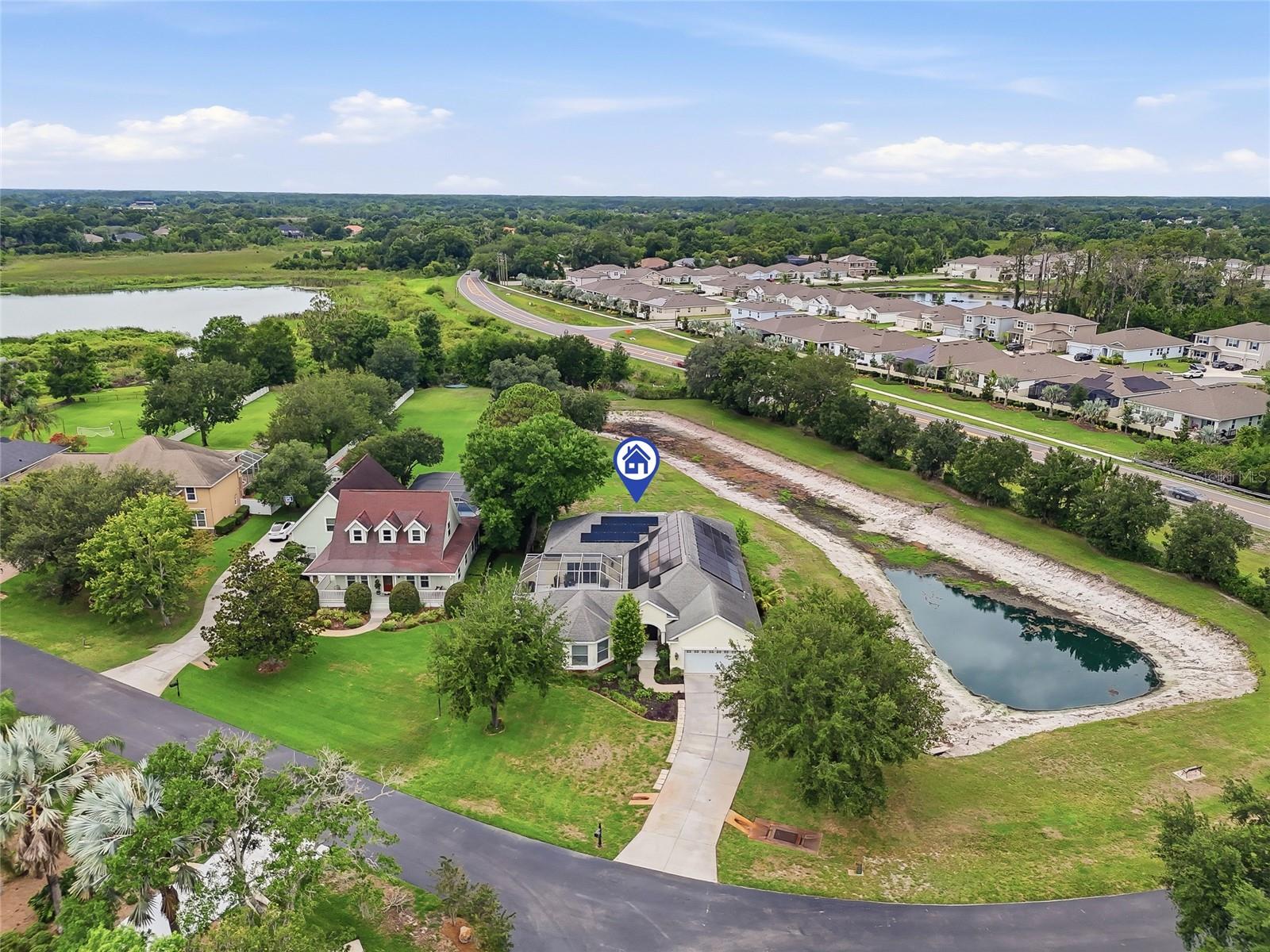 LINCOLNWOOD ESTATES - Residential