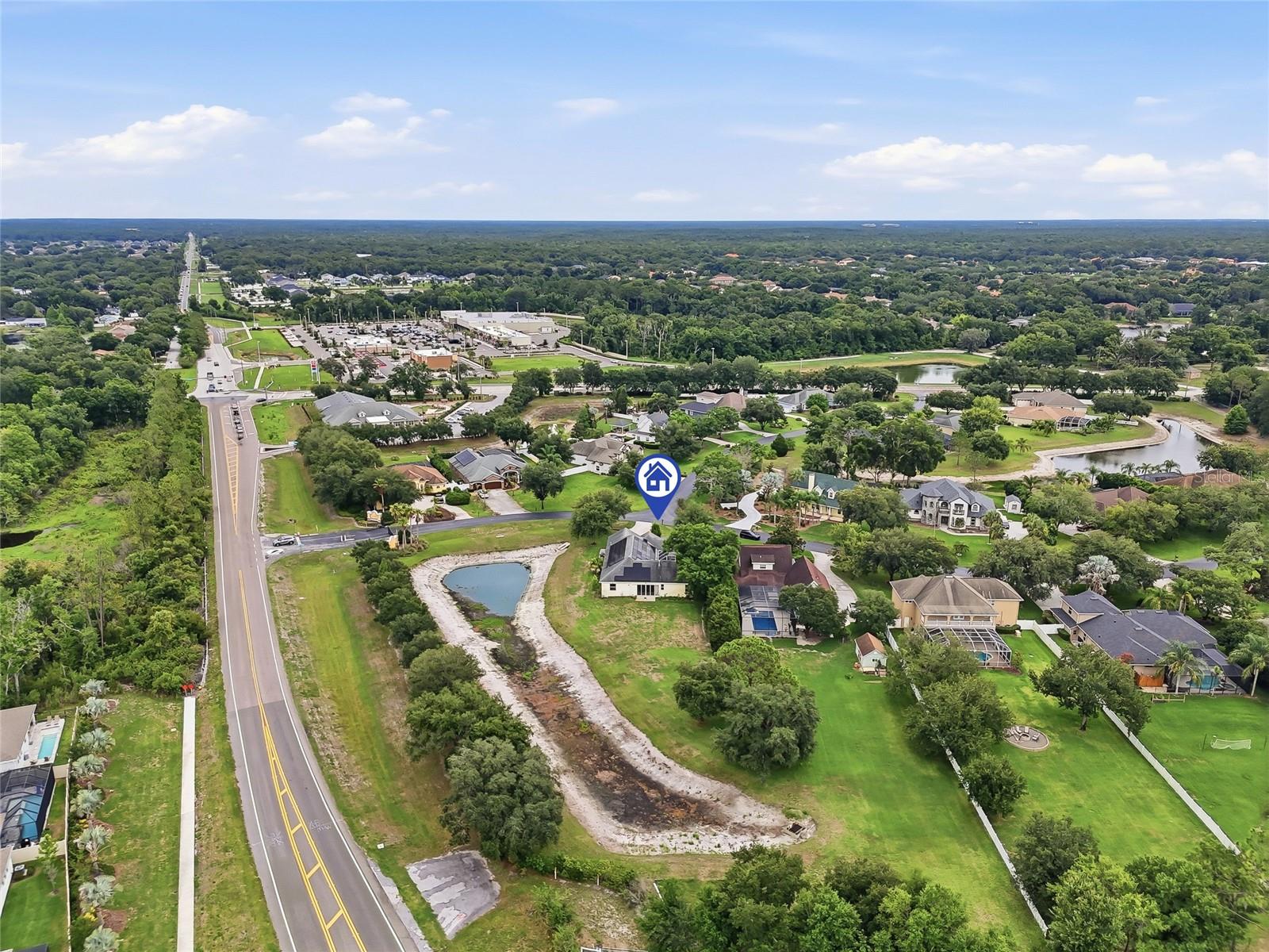LINCOLNWOOD ESTATES - Residential