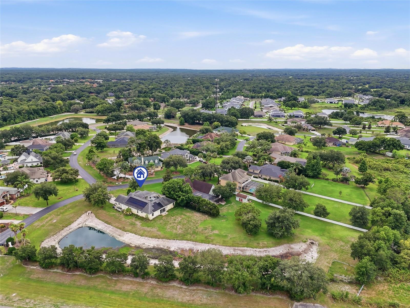 LINCOLNWOOD ESTATES - Residential