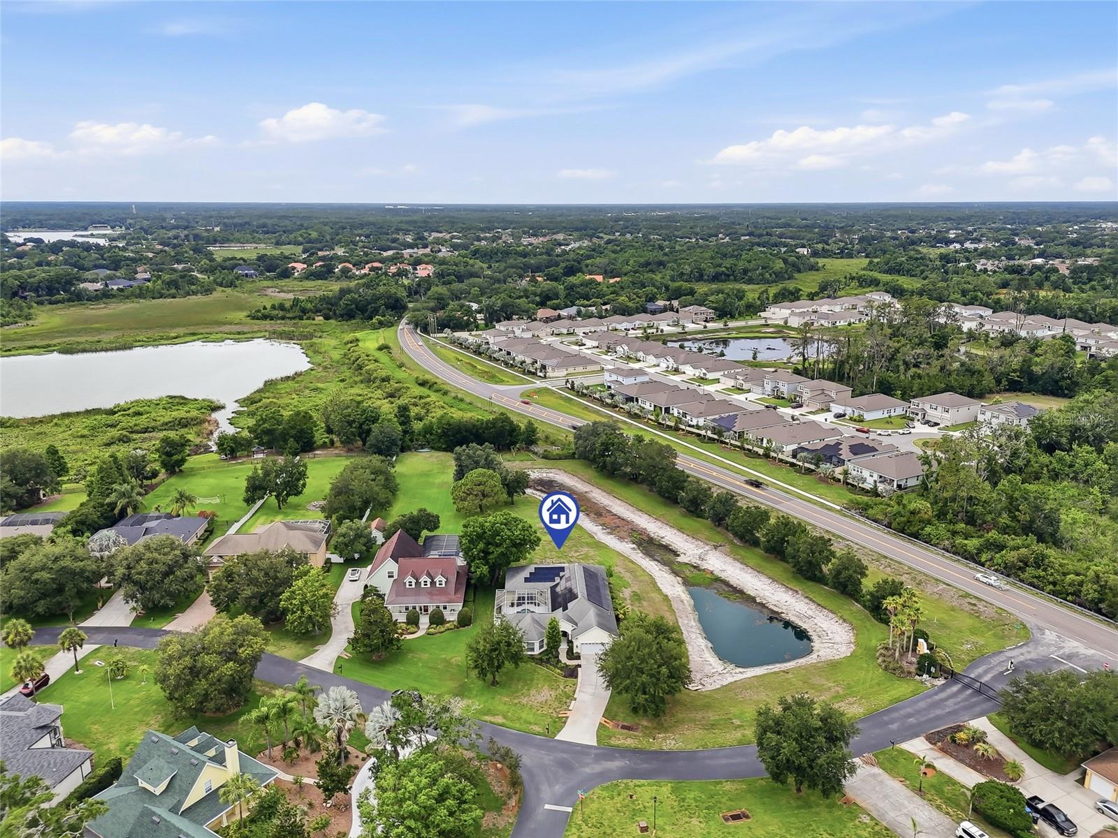 LINCOLNWOOD ESTATES - Residential