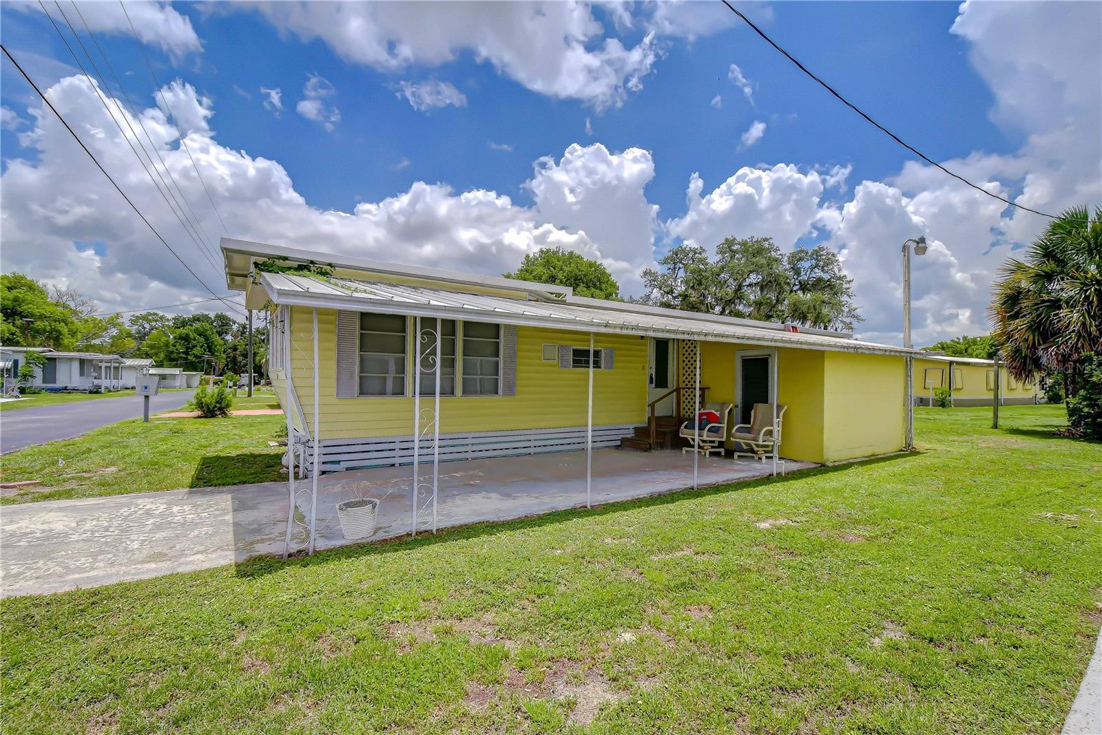 TROPICAL MOBILE PARK - Residential
