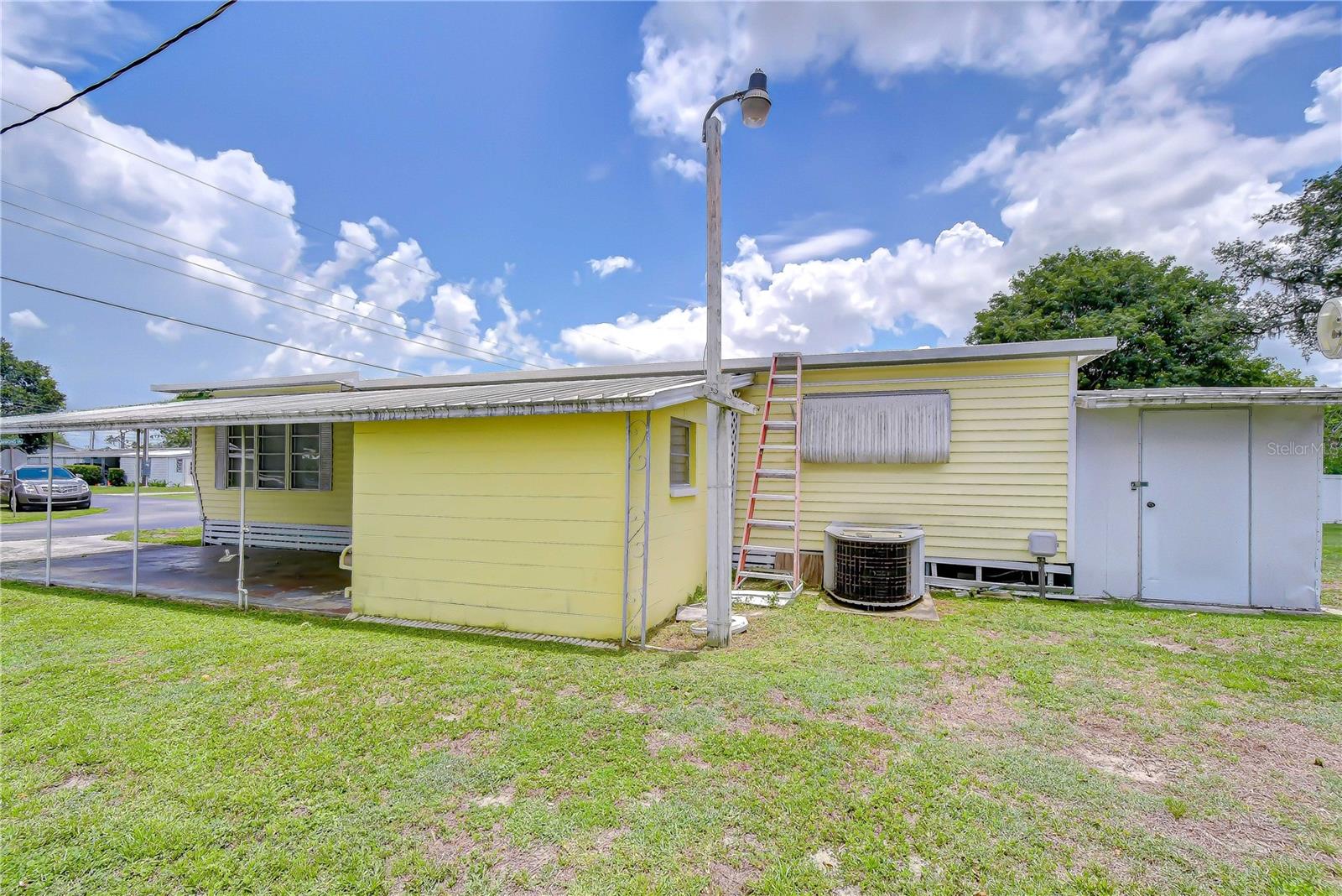 TROPICAL MOBILE PARK - Residential
