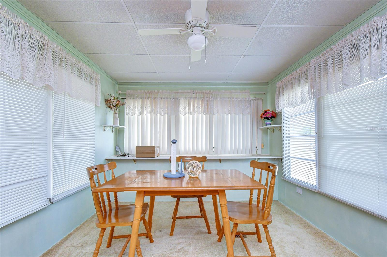 TROPICAL MOBILE PARK - Residential