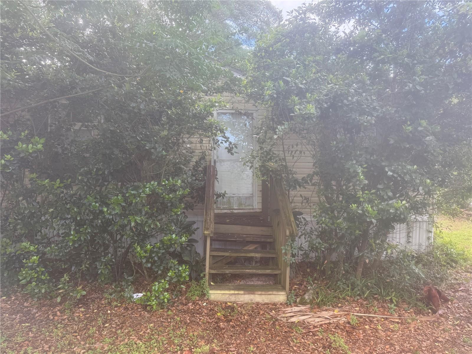 BREEZEWOOD ESTATE - Residential