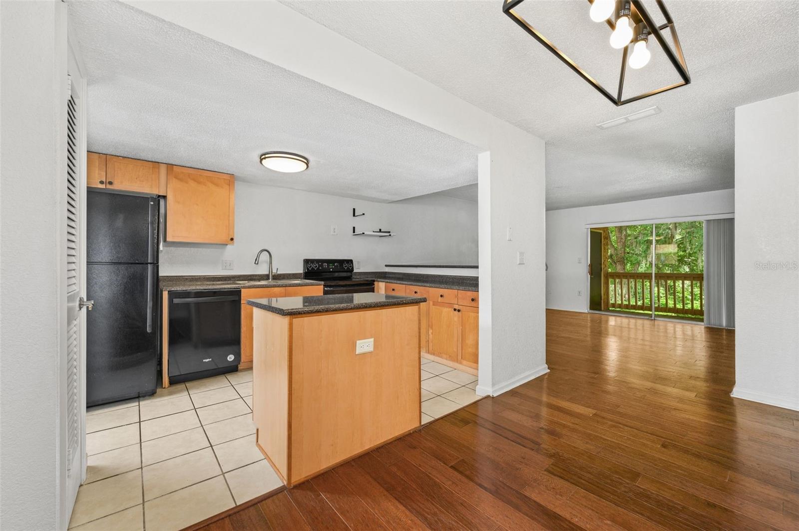 CREEKS EDGE CONDO - Residential