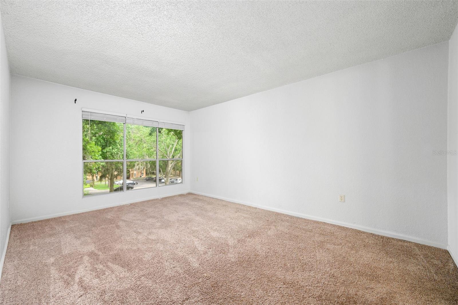 CREEKS EDGE CONDO - Residential