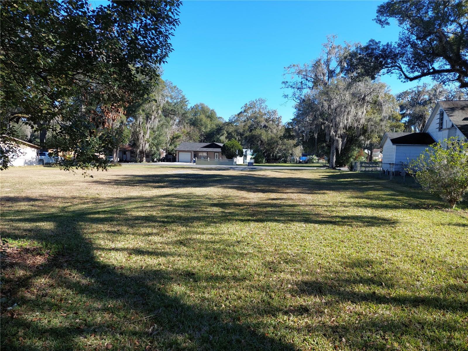 CITY ZEPHYRHILLS - Land