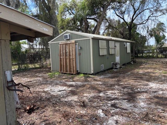 ACREAGE & UNREC - Residential