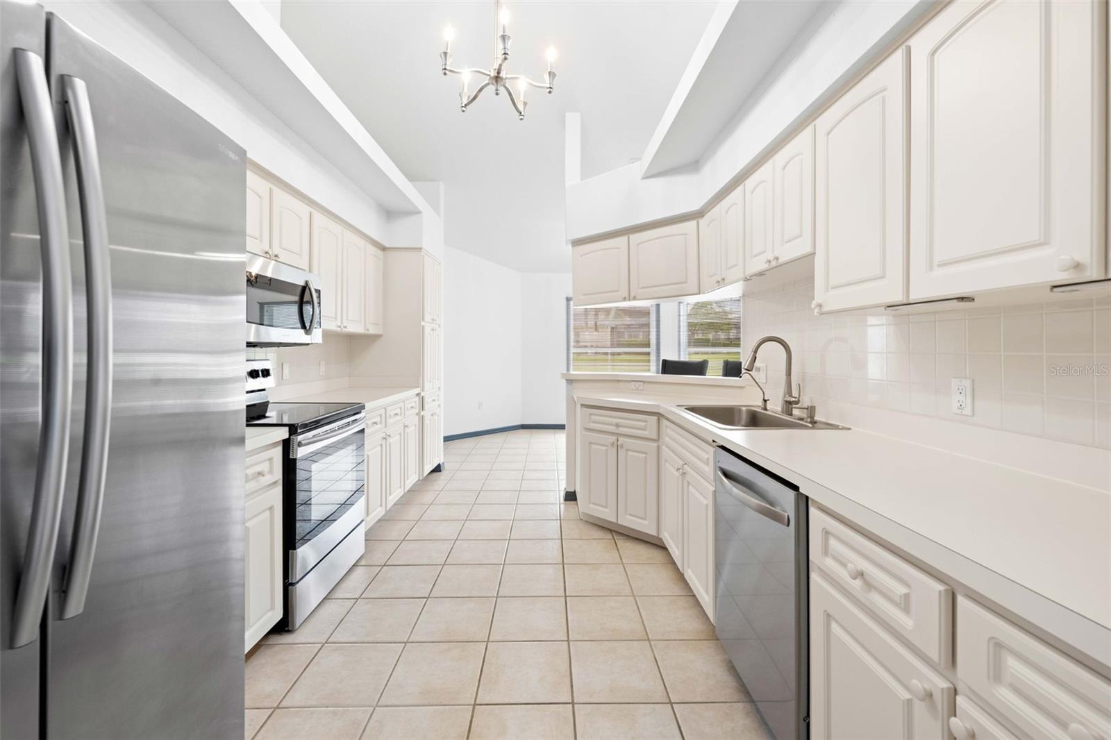 PRISTINE PLACE PH 2 - Residential