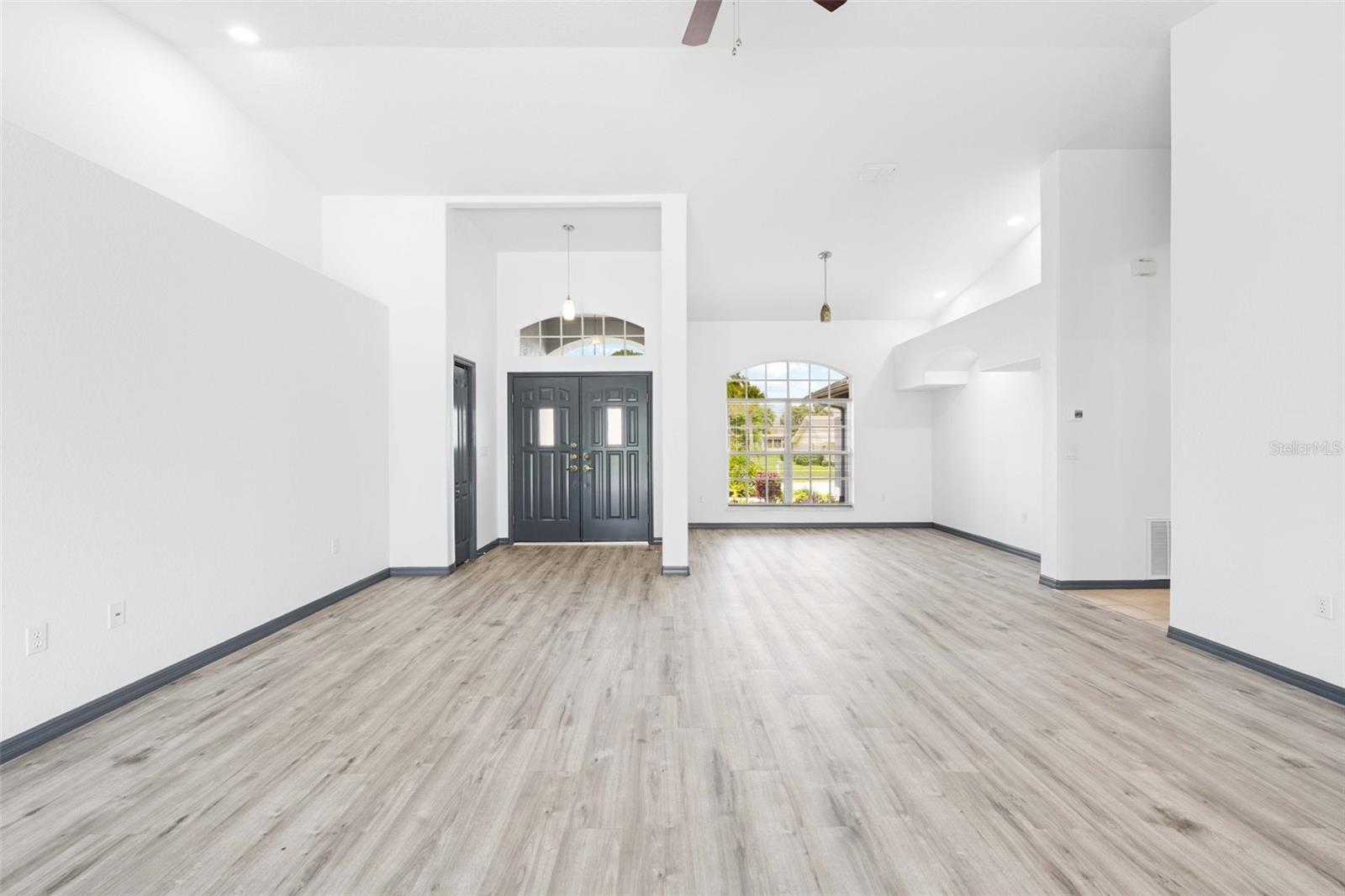 PRISTINE PLACE PH 2 - Residential