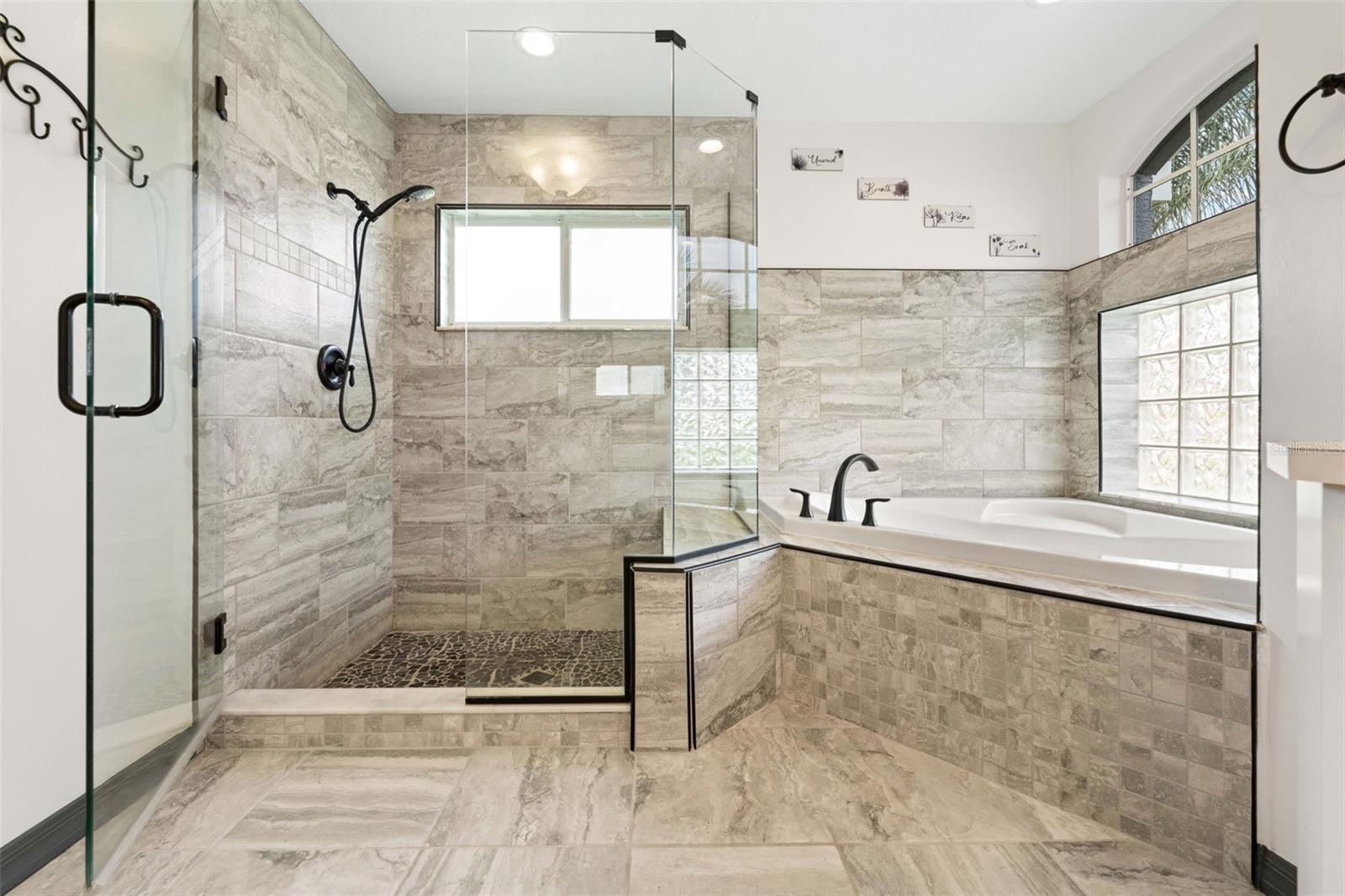 PRISTINE PLACE PH 2 - Residential