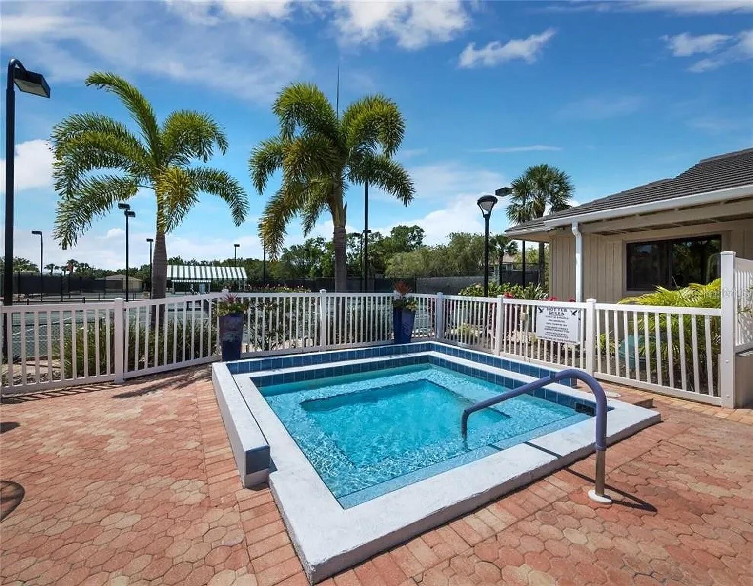 EAGLES POINT AT THE LANDINGS 2 - Residential