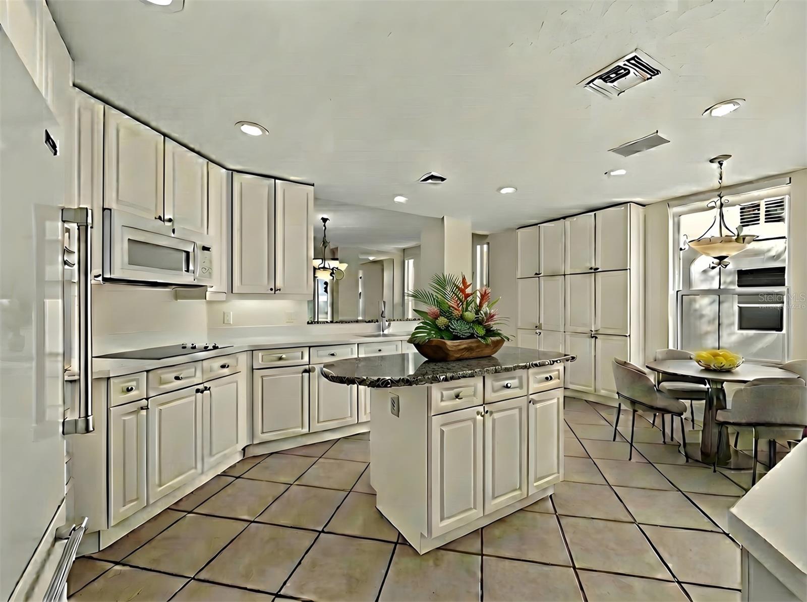 EAGLES POINT AT THE LANDINGS 2 - Residential