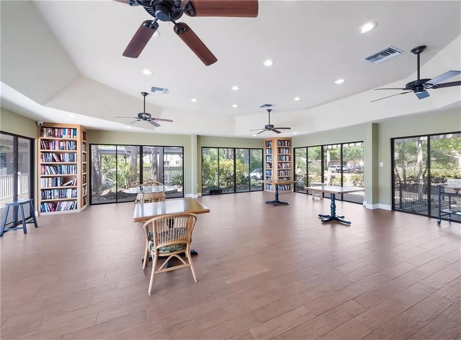 EAGLES POINT AT THE LANDINGS 2 - Residential