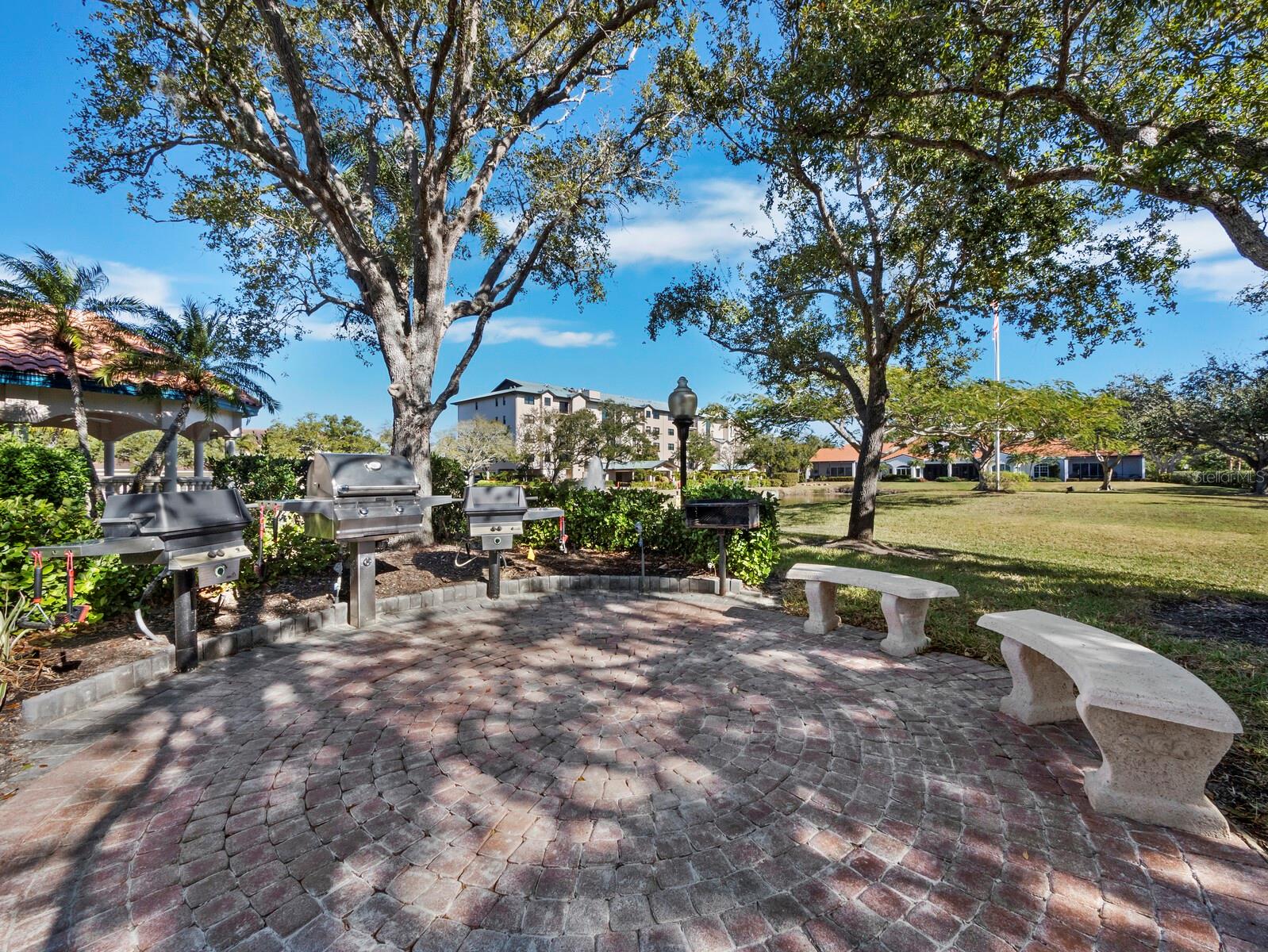 EAGLES POINT AT THE LANDINGS 2 - Residential
