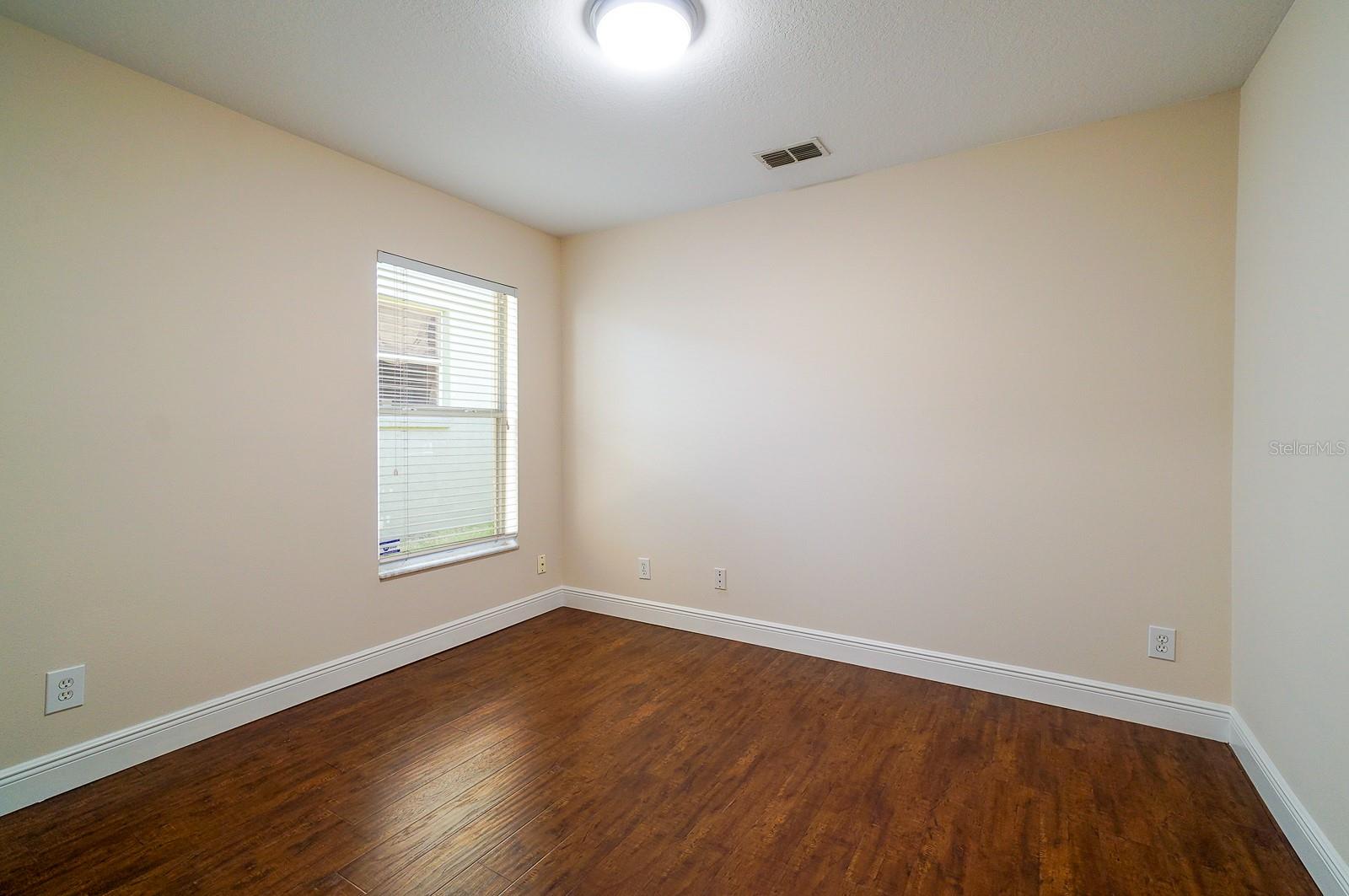 FALCON TRACE - Residential Lease