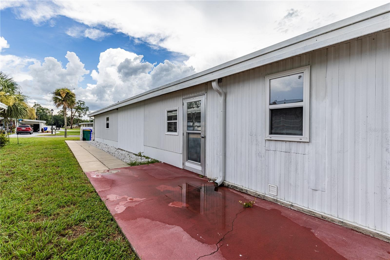TAVARES LAKE FRANCES ESTATES - Residential